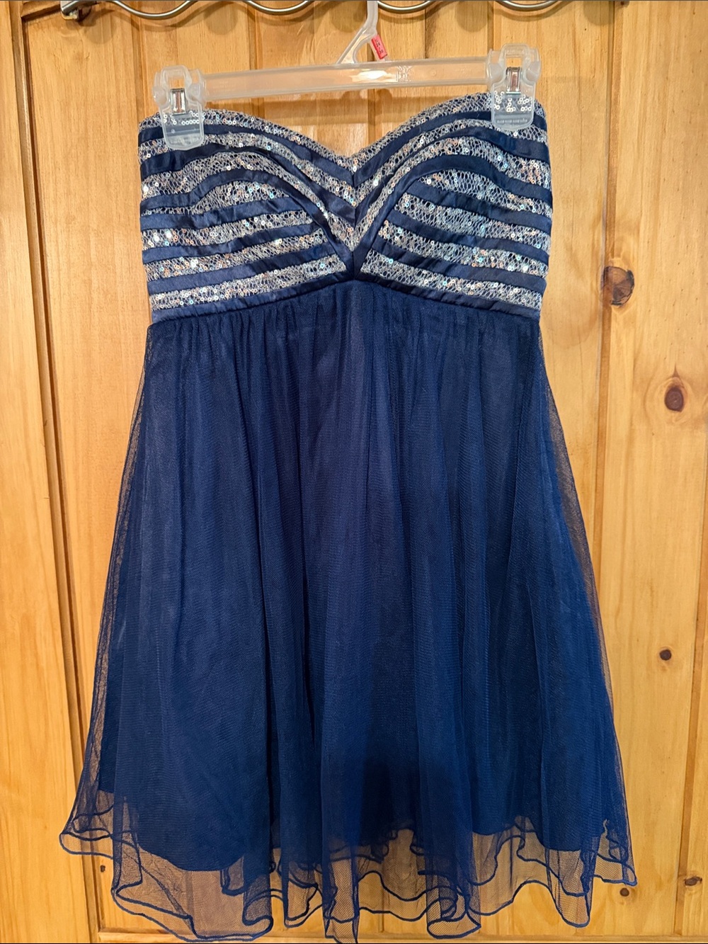 SEQUIN HEARTS NAVY PROM/PARTY DRESS sz1